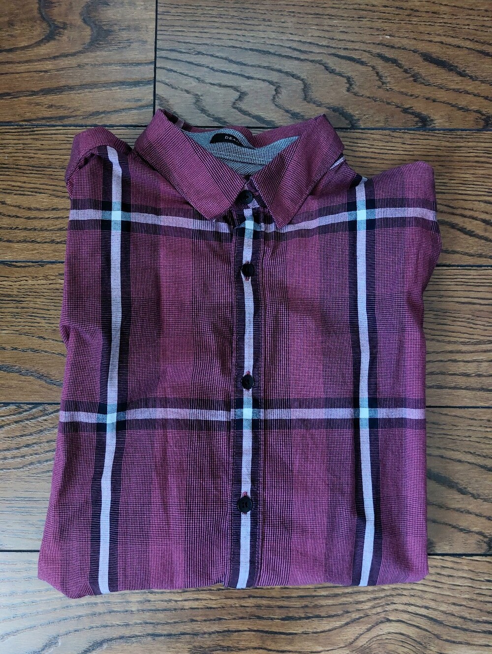 Men's Guess Shirt - Medium - Plaid Button-Down Dress Shirt - Burgundy Red Black